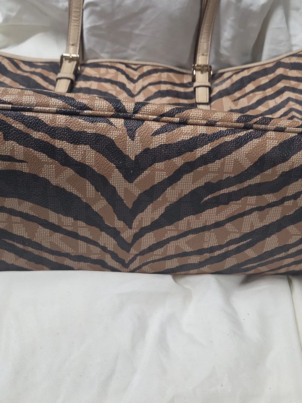 Michael Kors Zebra-Print Bag with Matching Wallet Laptop Travel Tote